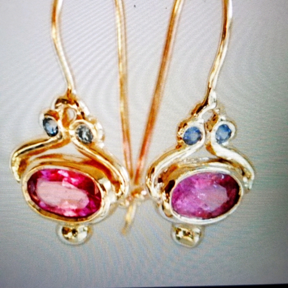 Goldtone & pink earrings